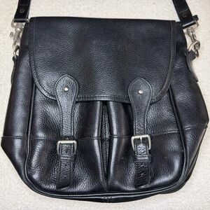 Classic Levenger Black Pebbled Leather Satchel